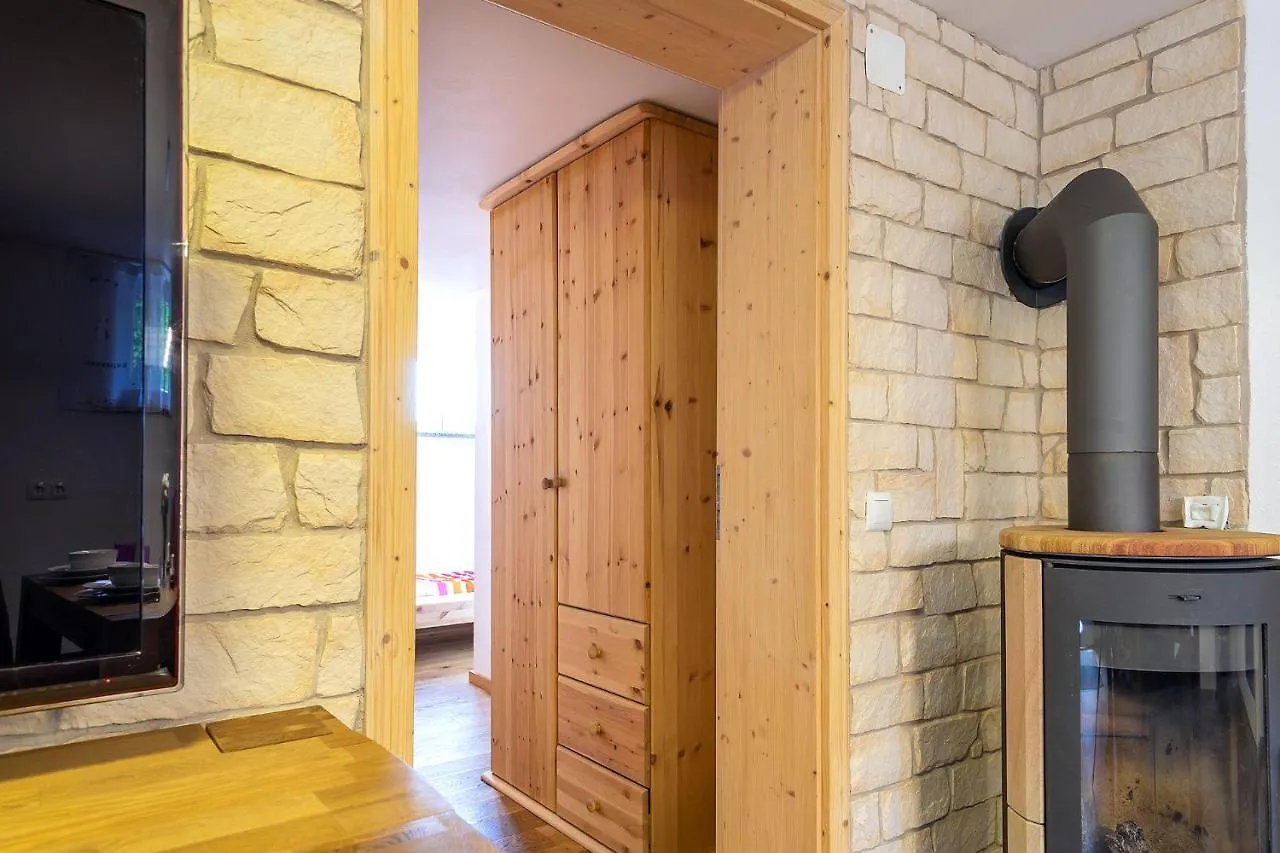 Alpen-Hostel - Apartment Talstation Memmingen