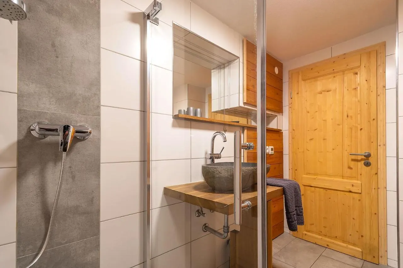 Alpen-Hostel - Apartment Talstation Memmingen