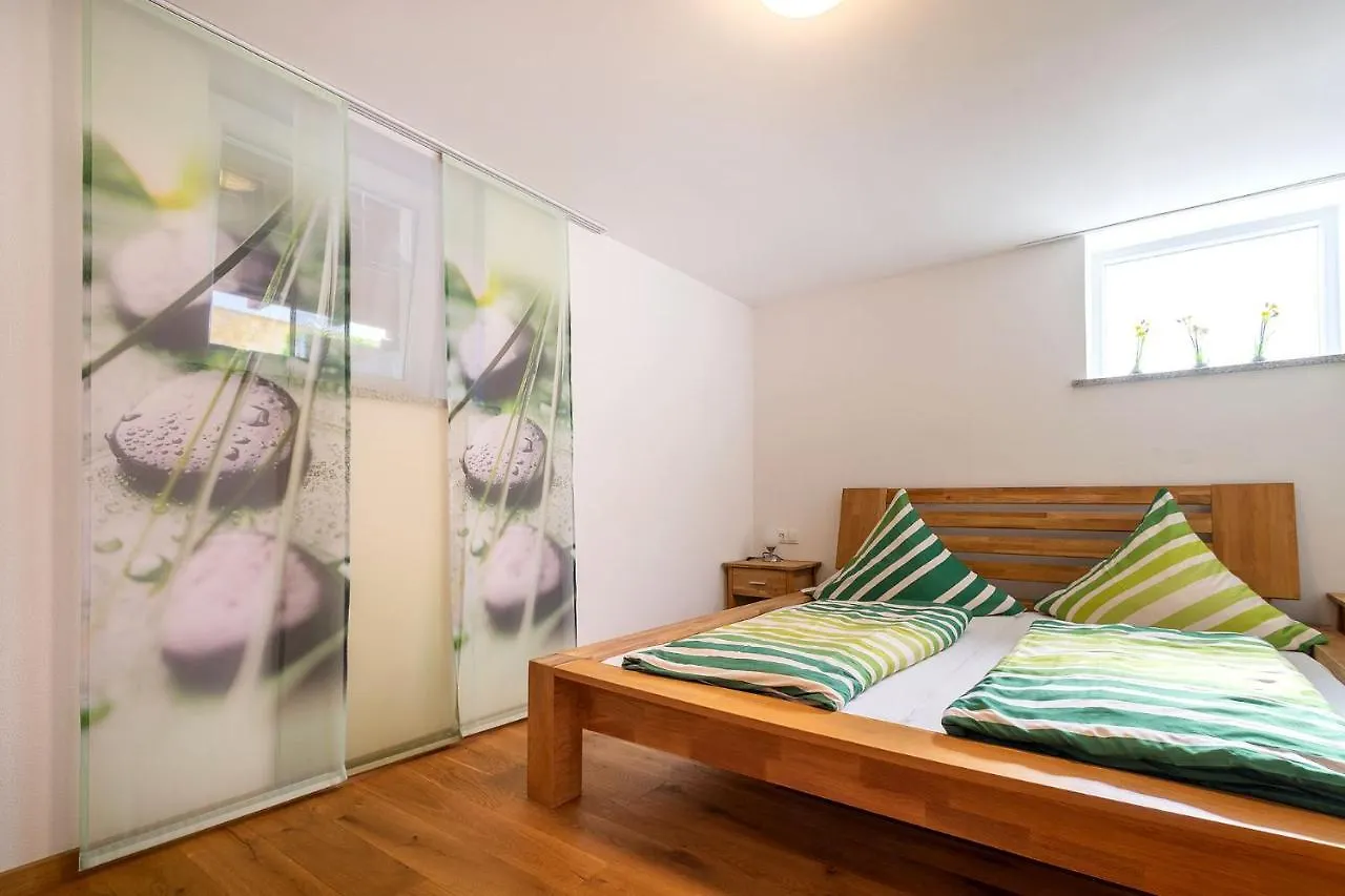 Alpen-Hostel - Apartment Talstation Memmingen 0*,